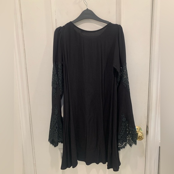 For Love & Lemons Le’veon black mini dress. Size XS - Picture 7 of 10